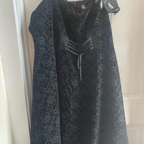 New with tags! Disney Nightmare before Christmas dress. PLUS size. Sexy, goth - Picture 7 of 11